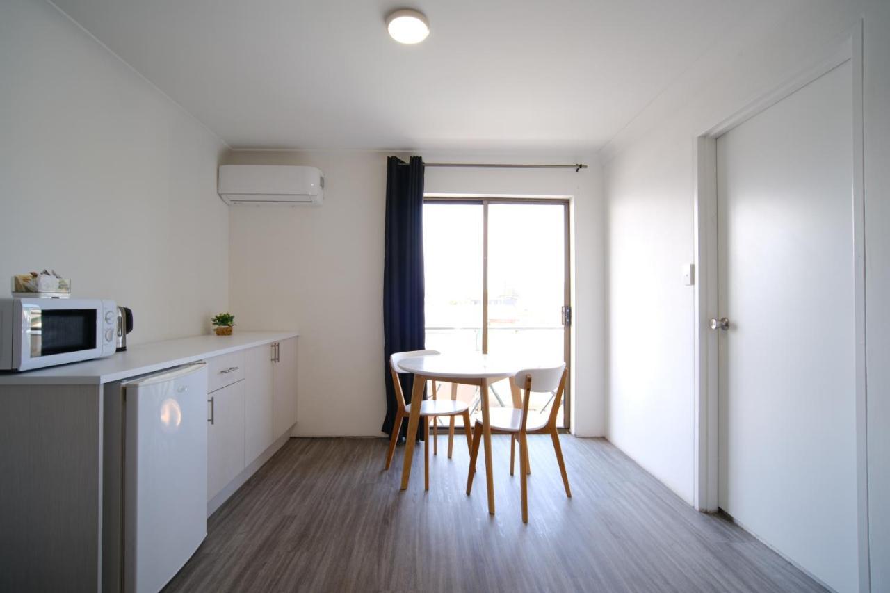 Lakeside Inn Wollongong Primbee Dış mekan fotoğraf
