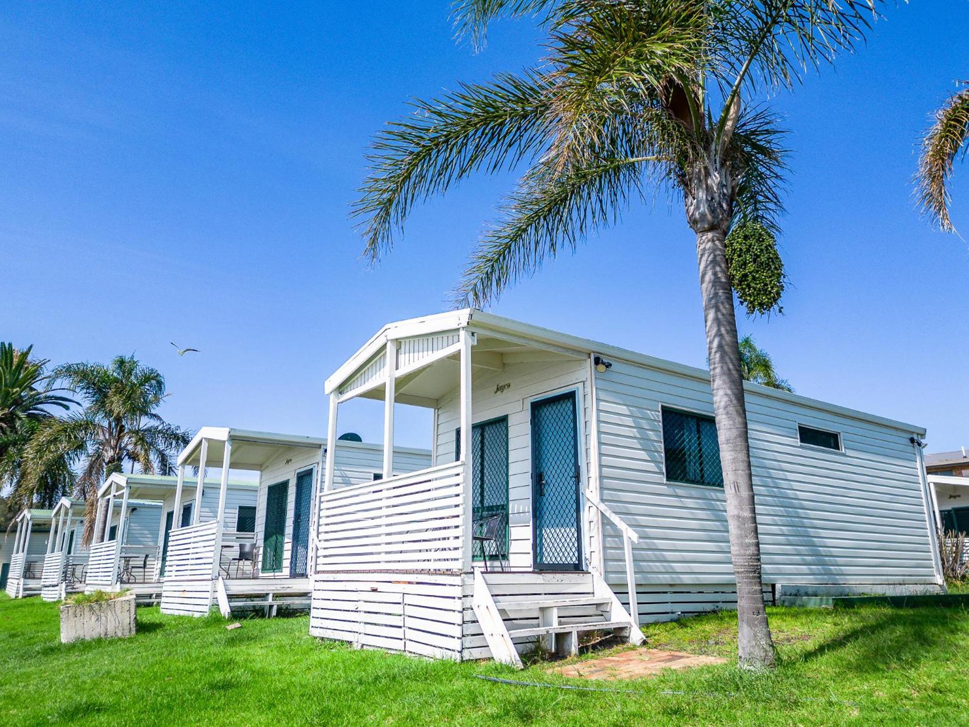 Lakeside Inn Wollongong Primbee Dış mekan fotoğraf