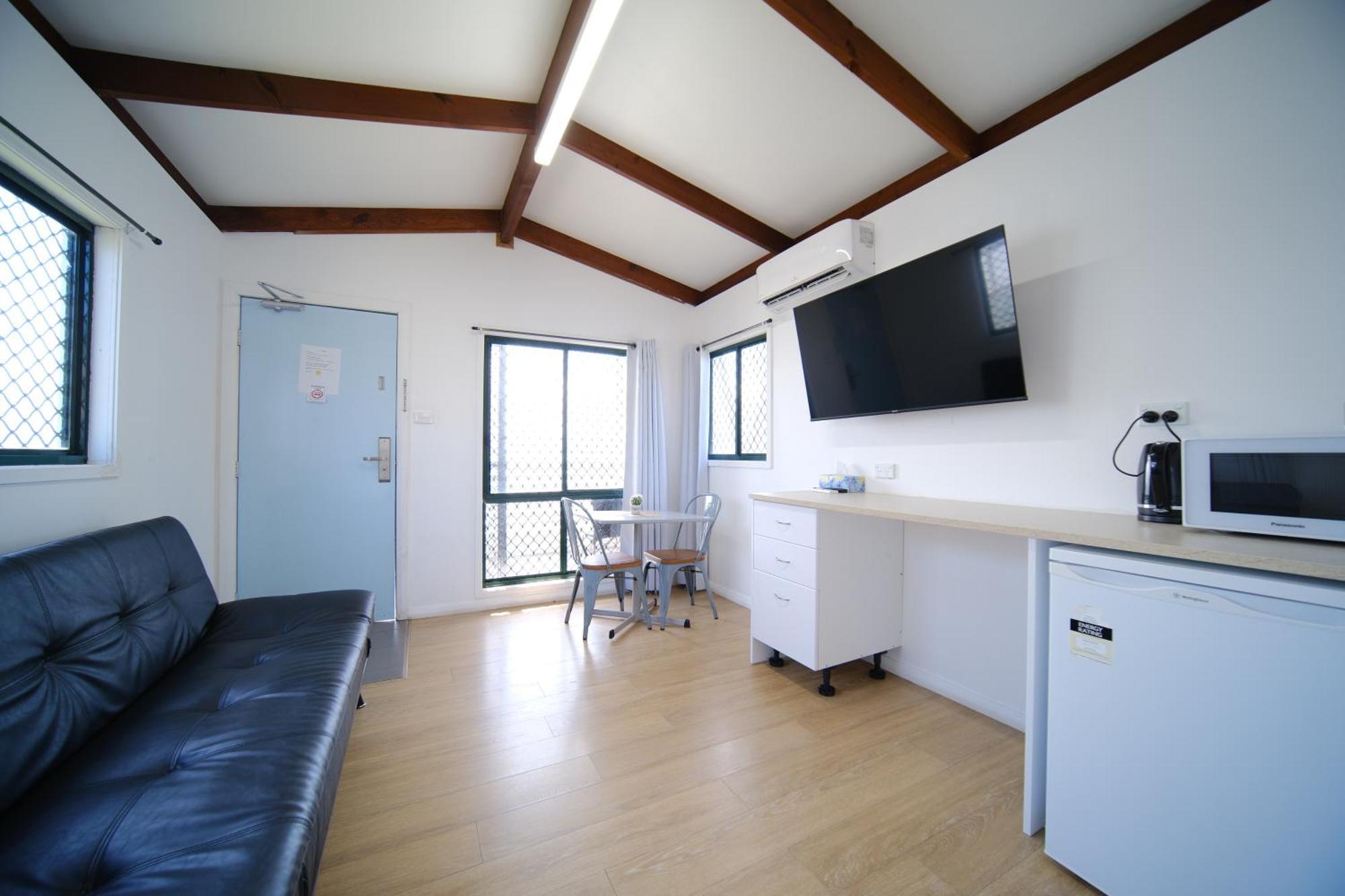 Lakeside Inn Wollongong Primbee Dış mekan fotoğraf