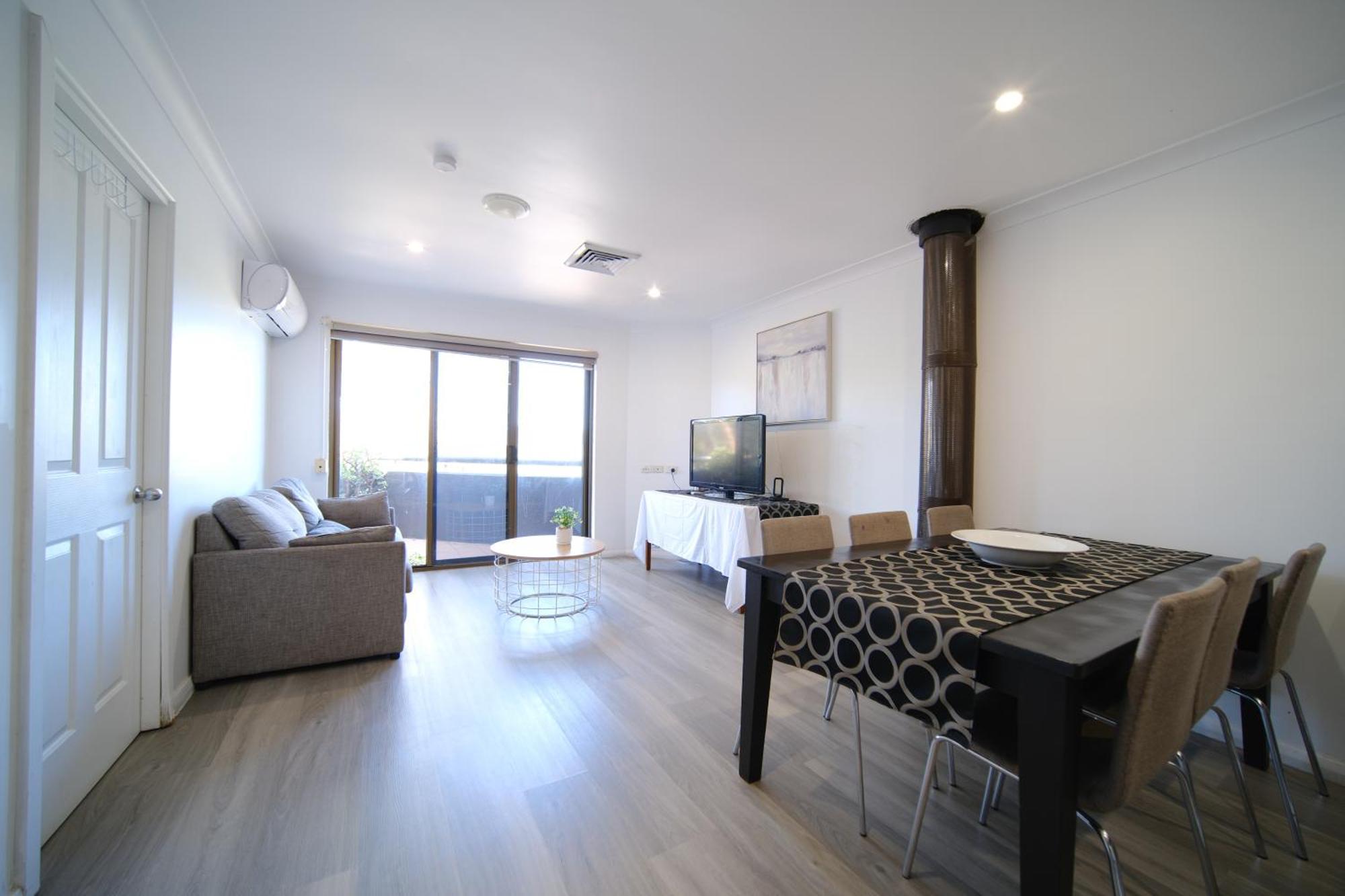 Lakeside Inn Wollongong Primbee Dış mekan fotoğraf