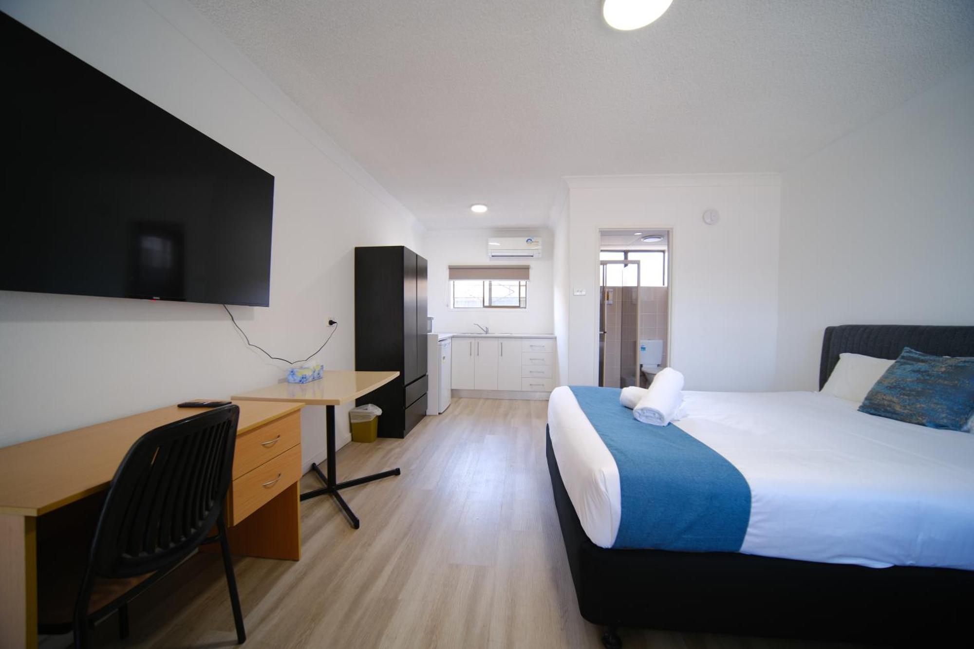 Lakeside Inn Wollongong Primbee Dış mekan fotoğraf
