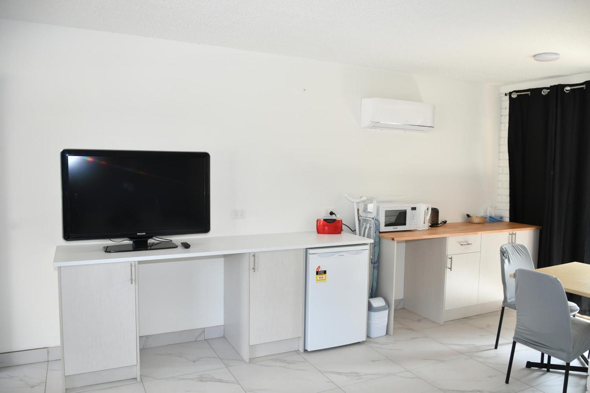 Lakeside Inn Wollongong Primbee Dış mekan fotoğraf